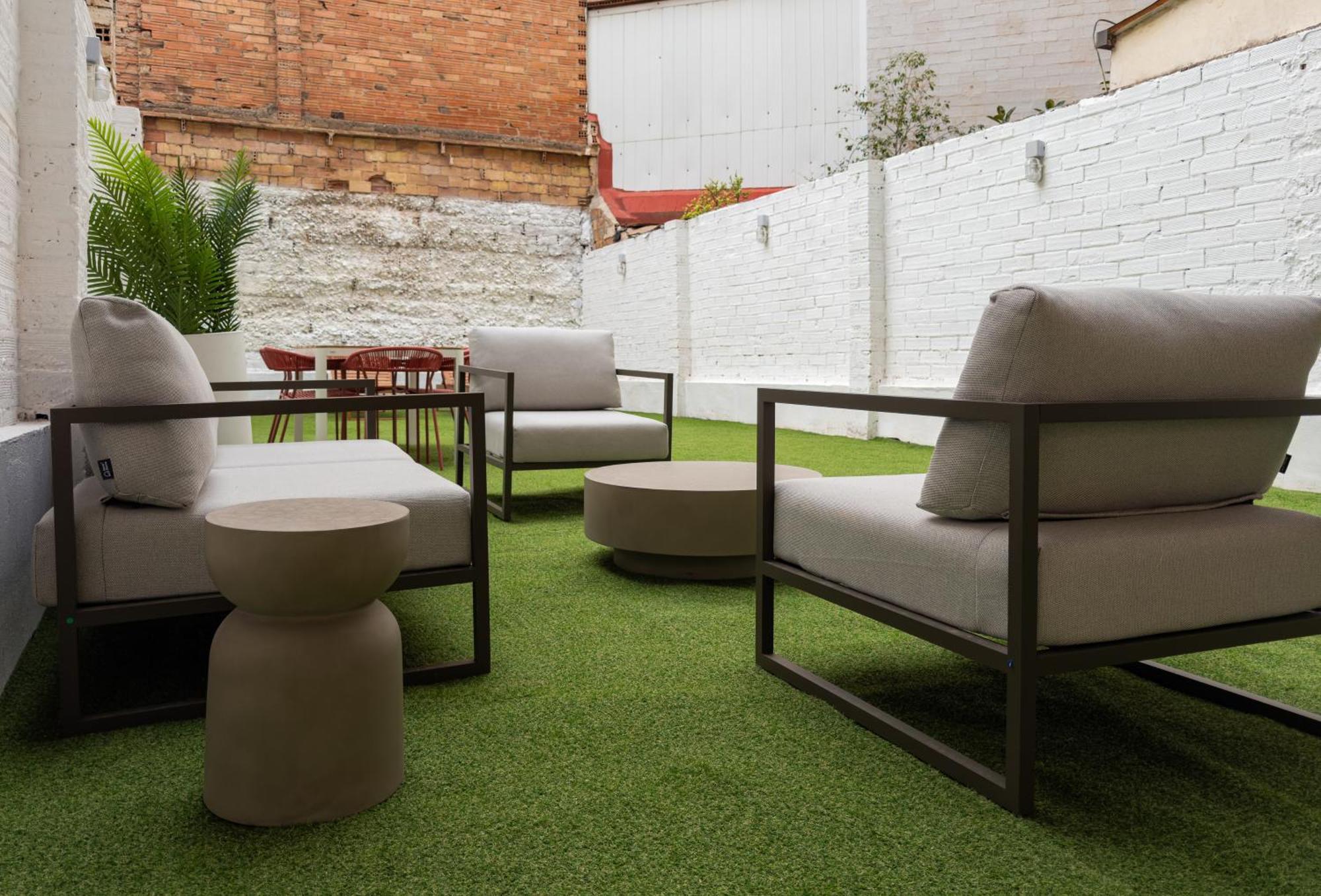 Stay U-Nique Apartments Albeniz Bcn L'Hospitalet de Llobregat Exteriör bild