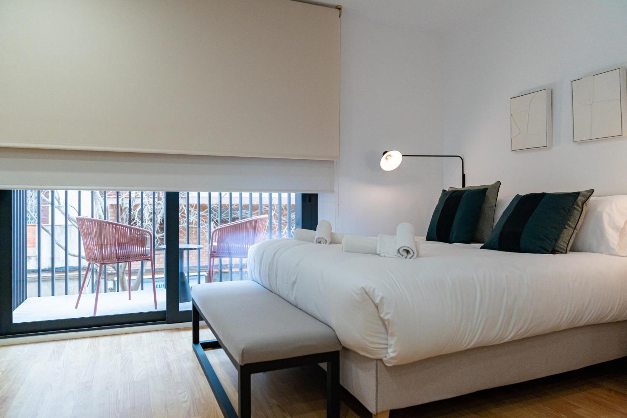 Stay U-Nique Apartments Albeniz Bcn L'Hospitalet de Llobregat Exteriör bild